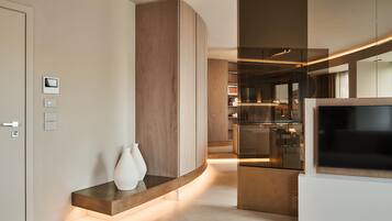 Apartment, Smoking | 1 bedroom, Internet