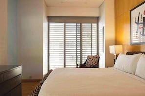 4 chambres, fer et planche à repasser, Wi-Fi, draps fournis