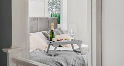 Impeccable Apartment in Bletchley Milton Keynes