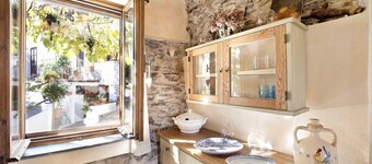 Vacation Home 'Casa Vittorina' with Garden, Terrace & Wi-Fi