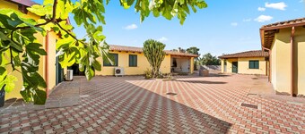 Residencia Sulcis 4 con vistas a la montaña, terraza compartida y aire acondicionado