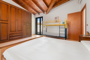 2 chambres, draps fournis
