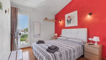 2 bedrooms, free WiFi, bed sheets