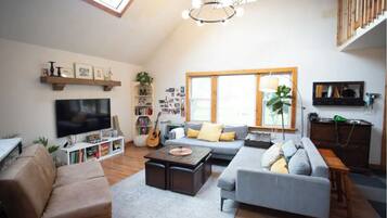 TV connectée, cheminée