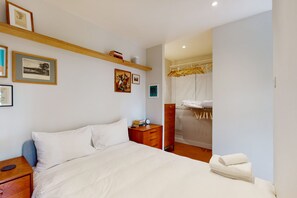 1 bedroom, iron/ironing board, WiFi, bed sheets - UK.LO.DCR - Spacious 1 bedroom apartment in Kennington (London)