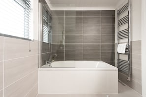 Ensemble douche/baignoire