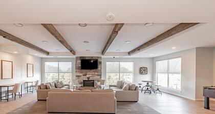 Family & Friends Stay, Walkable Location+Amenities