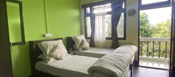 A Cozy & homely apartment 1 km from city centre.