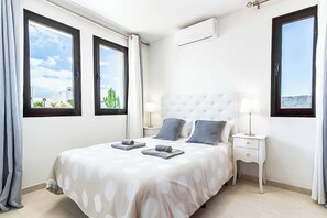 3 dormitorios, tabla de planchar con plancha, wifi y ropa de cama