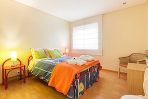 2 Schlafzimmer, Bügeleisen/Bügelbrett, WLAN, Bettwäsche