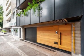 Exterior detail - w* | Outstanding 2BR with Balcony in Condesa (Ciudad de México)