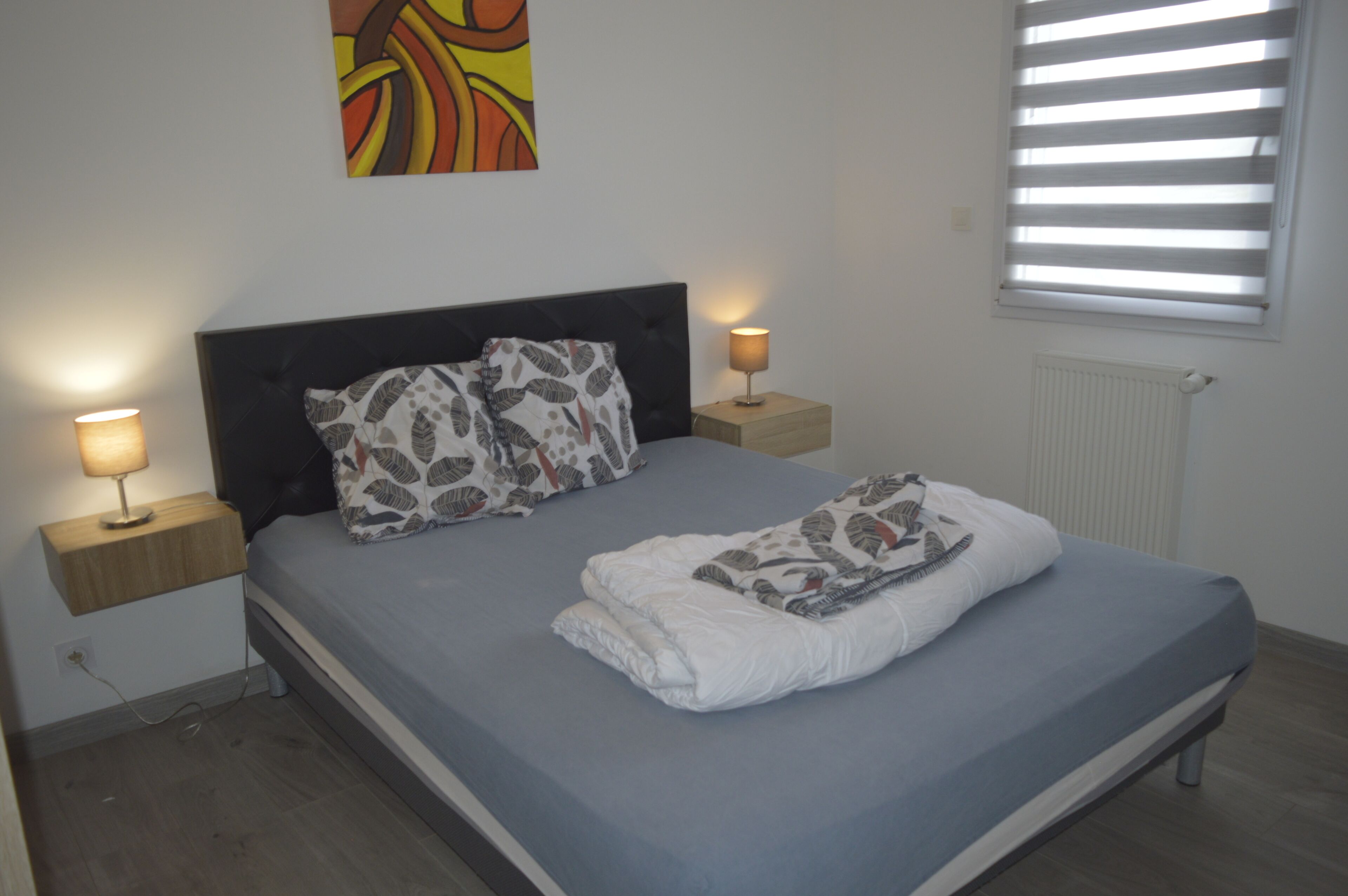 2 chambres, fer et planche à repasser, Wi-Fi gratuit, draps fournis