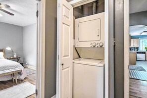 2 Schlafzimmer, Bügeleisen/Bügelbrett, WLAN, Bettwäsche