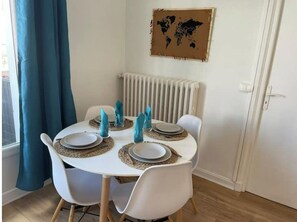 Dining - Hypercentre Scandinave (Lorient)