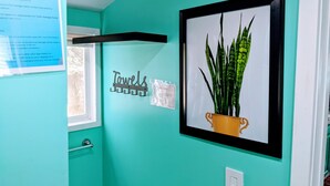 Unclassified image, 4 of 22, button - Eclectic Tiny House  (Lithia Springs)