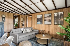 TV, fireplace, books, offices