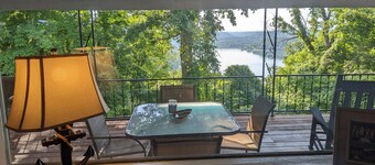 Spectacular View of Lake Cumberland