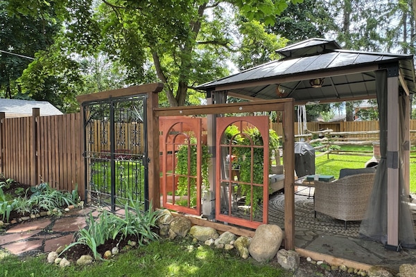 Enceinte de lâhĂ©bergement