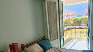 3 habitaciones, tabla de planchar con plancha y wifi gratis 