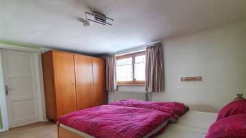 3 chambres, Wi-Fi gratuit, draps fournis