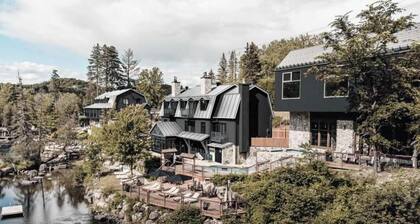 Luxury chalet retreat Wood fire, Hot Tub & Sauna