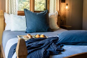 3 habitaciones, cuna de viaje, wifi y ropa de cama 