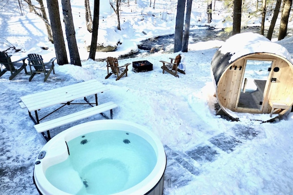 Bain à remous extérieur