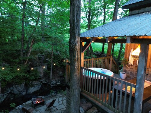 Le 14 : Spa, Shower, Hammock, Bike, Hike, Bromont