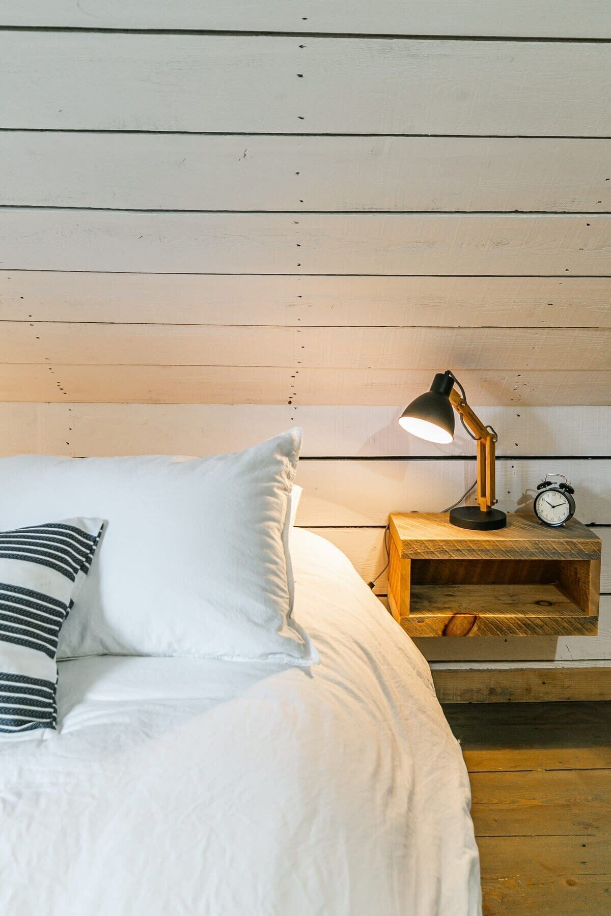 3 多间卧室、WiFi、床单