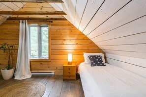 3 bedrooms, WiFi, bed sheets