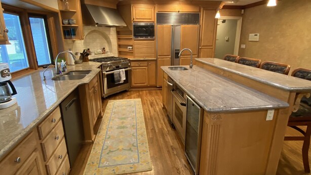 Private kitchen - Heart of Broadmoor - Quiet Comfortable and close to Hotel (Colorado Springs)