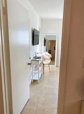 1 bedroom, iron/ironing board, travel cot, free WiFi