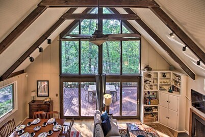 COZY A-Frame Spacious Deck w/ Grill