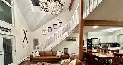 Dog Friendly - Backs to Golf - Spacious Deck