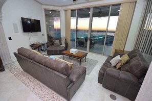 TV, stereo, offices