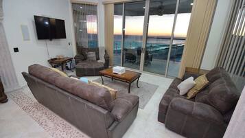 Télévision, chaßne hi-fi, espaces bureaux