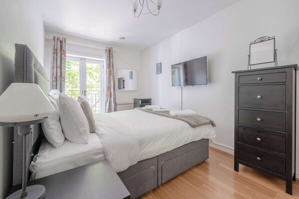 1 Schlafzimmer, Bügeleisen/Bügelbrett, Internetzugang, Bettwäsche