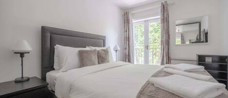 1 bedroom, iron/ironing board, Internet, bed sheets