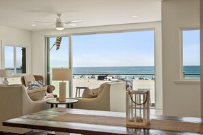 Interior - Oceanfront Home w/ Private Roof Deck, Fire Pit, Large Garage (San Diego)