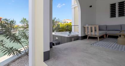 Brand New 3 Bedroom Apartment at the Water