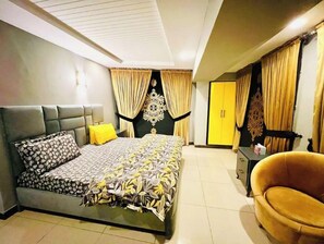1 bedroom