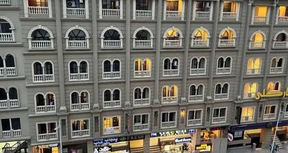 Lavish one bedroom appartment in Bahtia town.