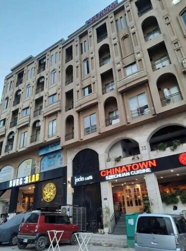 lovely one bedroom apartment in bahria town