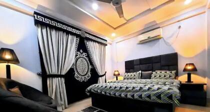 Charming one bedroom Apartment in Bahria town.