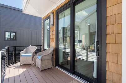 Luxe @ The Cove Riverwalk Villas
