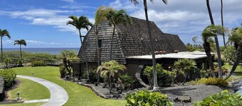 #16 2 bed/2 bath Two Story Condo with Stunning Oce