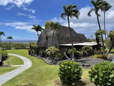 #16 2 bed/2 bath Two Story Condo with Stunning Oce