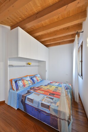 1 habitación y caja de seguridad en la habitación