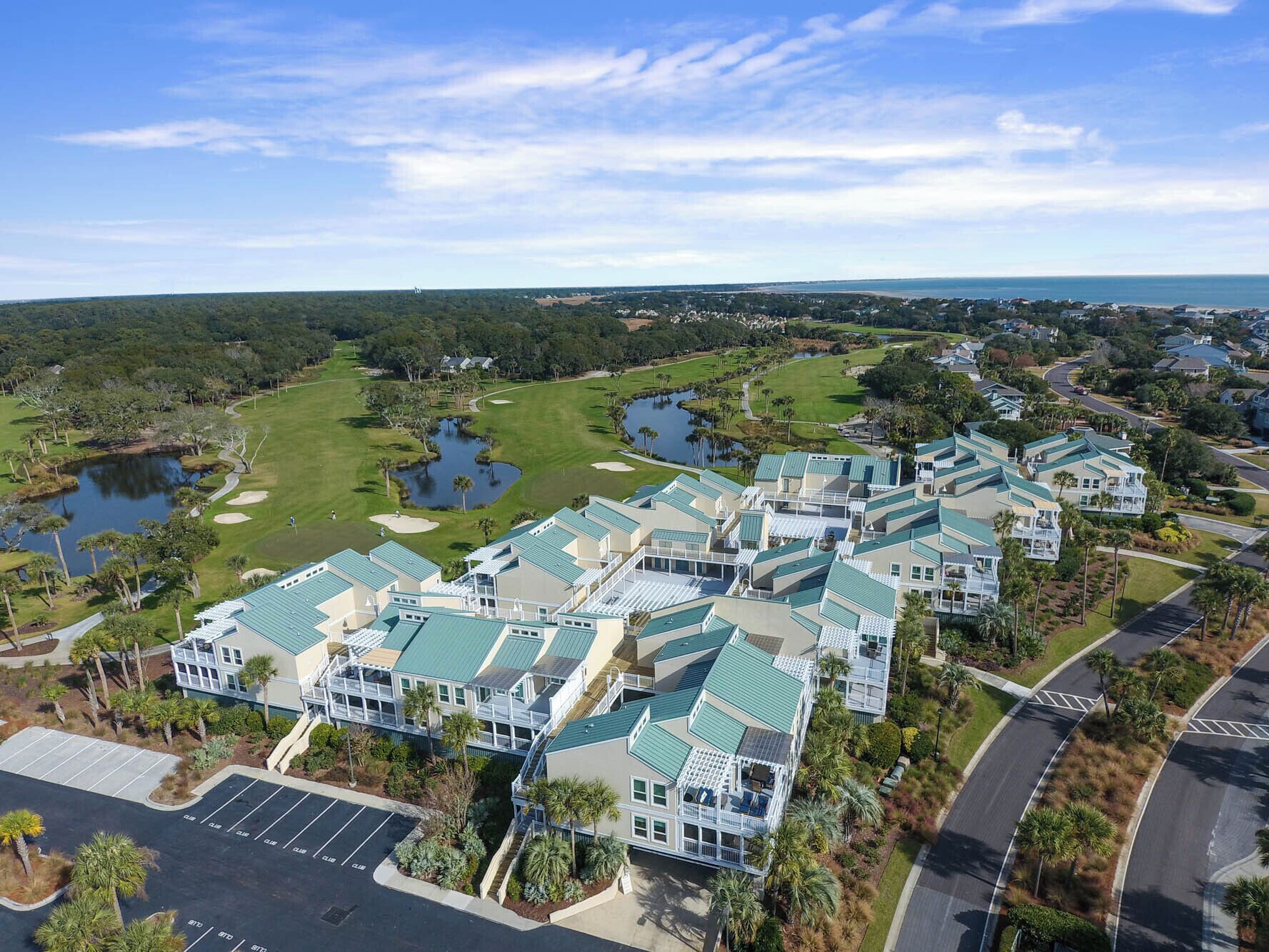 Seabrook Exclusives: 2909 Atrium
