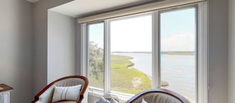 Seabrook Exclusives | 1967 Bohicket Marina